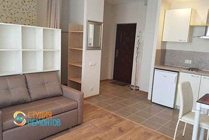 Дизайнерский ремонт комнаты с кухней в студии 31 м2, фото 1