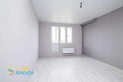 Чистовая отделка жилой комнаты в квартире-студии 32 кв.м., фото 1