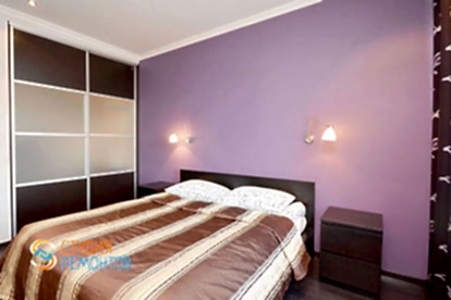 Установка шкафа-купе в спальне